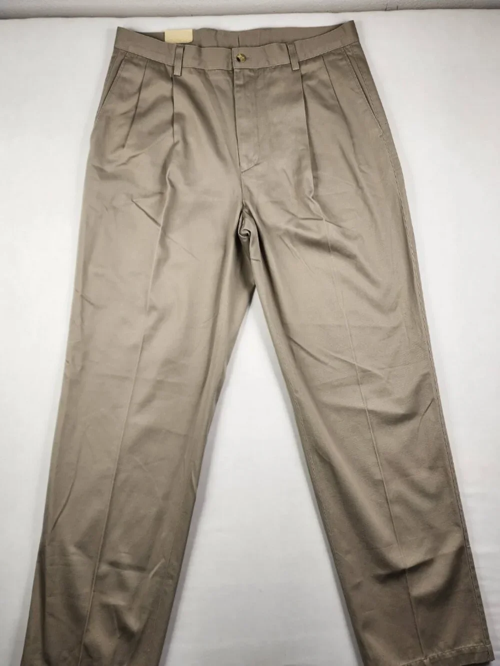 Covington Mens 36x34 Khaki Chino Pants 100% Cotton Double Pleated Classic NWT